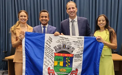 
          Imagem ilustrativa da imagem Novo prefeito promete melhorias na Saúde em Linhares
          