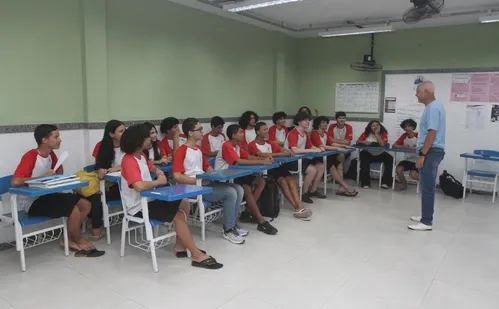 
          Imagem ilustrativa da imagem Novos alunos têm até  dia 11 para tentar vagas em escolas
          