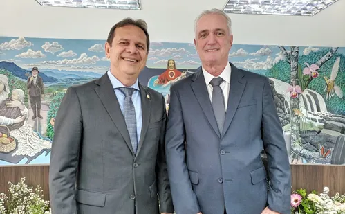 
          Imagem ilustrativa da imagem Novos circuitos turísticos em Santa Teresa e conclusão de obras
          