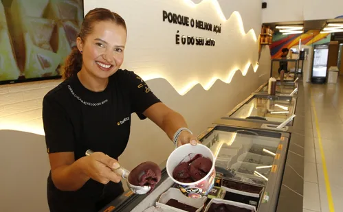 
          Imagem ilustrativa da imagem Novos points de açaí para curtir as férias
          