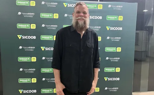 
          Imagem ilustrativa da imagem “O pai moderno deve ser parceiro”, afirma o palestrante e escritor Marcos Piangers
          