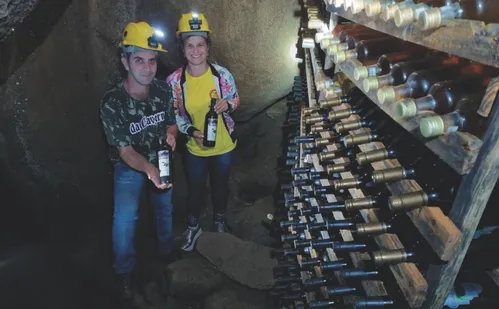 
          Imagem ilustrativa da imagem O poder das plantas medicinais das cavernas do ES
          