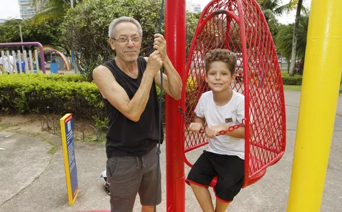 
          Imagem ilustrativa da imagem Oficinas de tecnologia e ciência na programação gratuita de férias
          