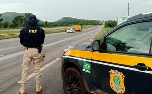 
          Imagem ilustrativa da imagem PRF-ES inicia operação de Natal nas rodovias nesta sexta-feira
          