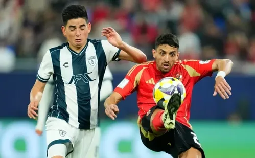 
          Imagem ilustrativa da imagem Pachuca bate Al-Ahly e enfrenta Real Madrid na final da Copa Intercontinental
          