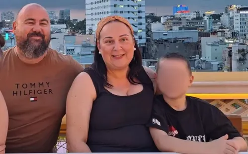 
          Imagem ilustrativa da imagem Pais são presos por fingirem que filho tem câncer e arrecadarem doações
          