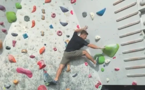 
          Imagem ilustrativa da imagem Parques, praças e shoppings: as opções de lazer e turismo na Grande Vitória
          