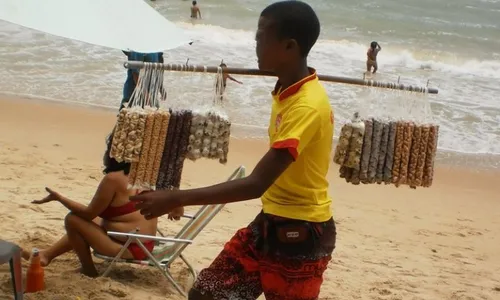 
          Imagem ilustrativa da imagem Pernambuco amplia combate ao trabalho infantil com nova edição do Praia Legal
          