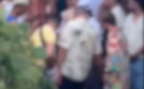 
          Imagem ilustrativa da imagem Polícia do Rio investiga prática de orgia em Réveillon no Arpoador
          