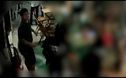 
          Imagem ilustrativa da imagem Polícia investiga desaparecimento de adolescente de 17 anos em Vila Velha
          