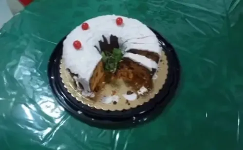 
          Imagem ilustrativa da imagem Polícia prende mulher suspeita de envenenar bolo que resultou em três mortes no RS
          