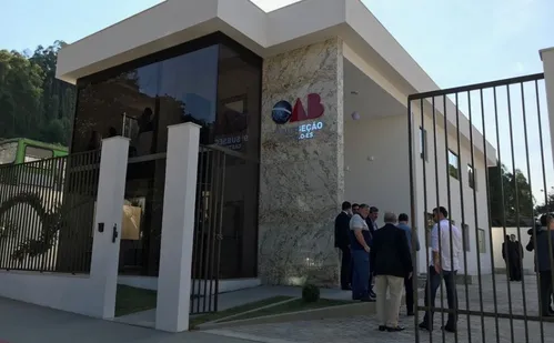 
          Imagem ilustrativa da imagem Presidente da OAB-ES determina prorrogação de desconto na anuidade
          