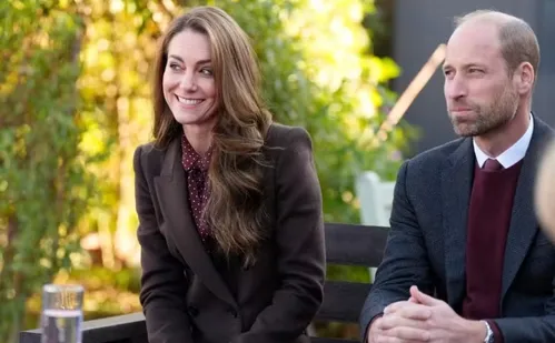 
          Imagem ilustrativa da imagem Príncipe William e Kate Middleton se preparam para assumir reinado
          