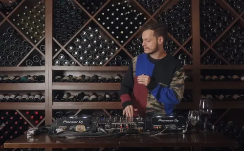 
          Imagem ilustrativa da imagem Recuperado da virada do ano? Veja o roteiro de festas no 1º dia de 2025 no ES
          