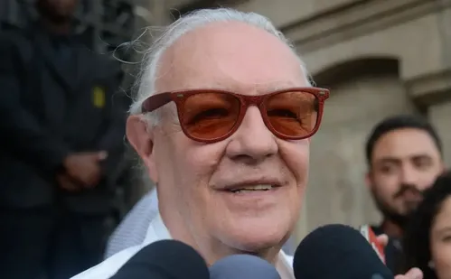 
          Imagem ilustrativa da imagem Relembre a trajetória do ator Ney Latorraca, morto aos 80 anos
          