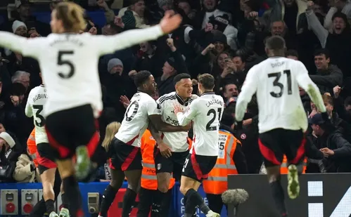 
          Imagem ilustrativa da imagem Rodrigo Muniz dá vitória ao Fulham e Chelsea cai após 12 partidas sem perder
          