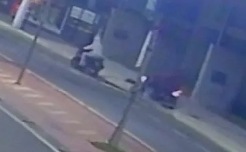 
          Imagem ilustrativa da imagem Sete motos são furtadas de uma vez em concessionária no Norte do ES
          