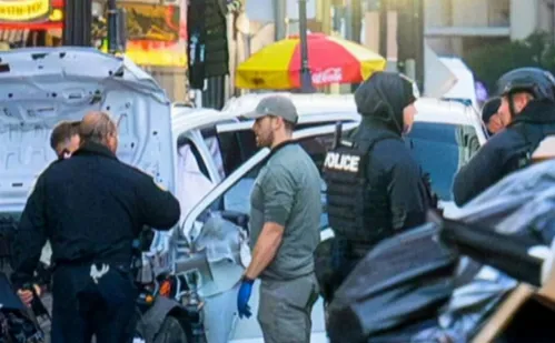 
          Imagem ilustrativa da imagem Suspeito de atropelamento em Nova Orleans possuía bandeira do Estado Islâmico
          