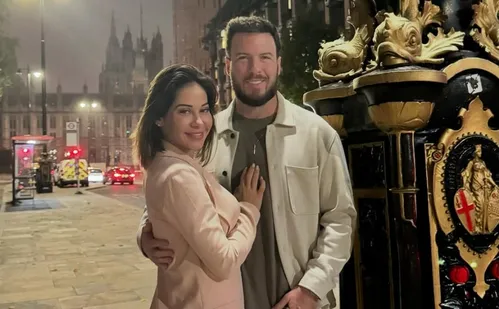 
          Imagem ilustrativa da imagem Thiago Nigro se justifica por postar vídeo de feto que Maíra Cardi perdeu: 'choque'
          