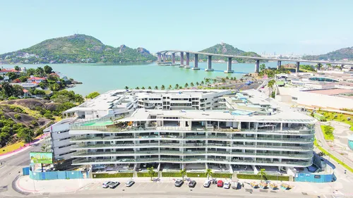 
          Imagem ilustrativa da imagem Transporte e logística: décadas de compromisso
          