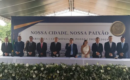 
          Imagem ilustrativa da imagem "Vamos nos esforçar para fazer mais", diz Euclério ao tomar posse para 2º mandato
          