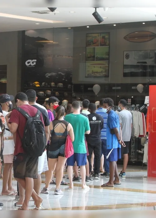 Imagem ilustrativa da imagem Lojas abertas mais tempo e descontos para aproveitar a Black Friday