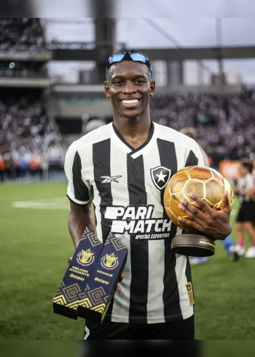 Imagem ilustrativa da imagem Luiz Henrique é eleito o craque e Botafogo domina a seleção do Brasileiro