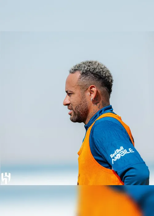 Imagem ilustrativa da imagem Neymar perde primeiro treino no Al-Hilal após Réveillon por dor no estômago