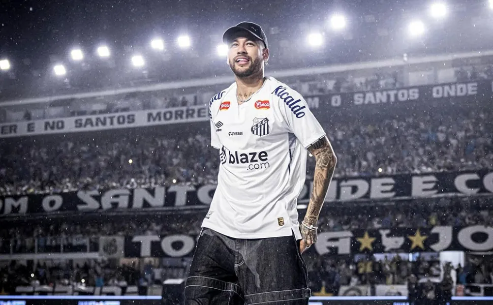 Imagem ilustrativa da imagem Santos ‘escalado por Neymar’ perde para Red Bull Bragantino