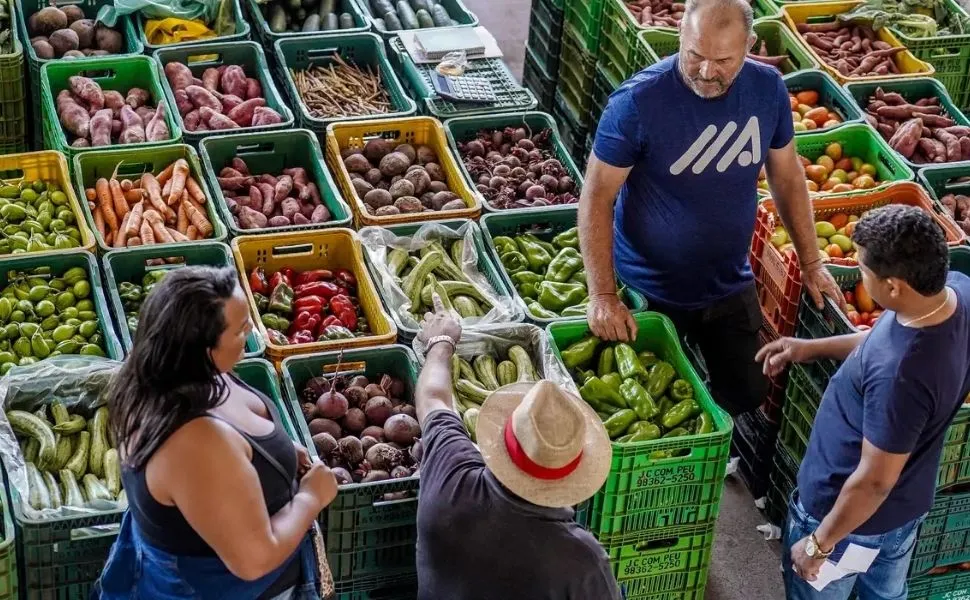 Imagem ilustrativa da imagem Inflação dos alimentos é explicada por menos oferta, diz IBGE