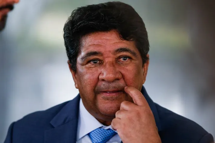 Imagem ilustrativa da imagem Crise na CBF: perícia questiona assinatura em acordo no STF e cria instabilidade para Ednaldo