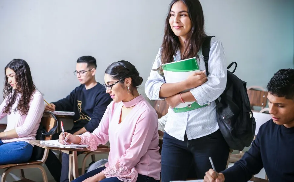 Imagem ilustrativa da imagem Suplentes do Nossa Bolsa poderão ter faculdade de graça no ES; Veja lista