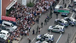 Imagem ilustrativa da imagem Envolvido em ataque a bomba contra ônibus do Fortaleza é preso em novo confronto