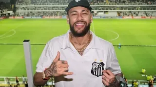 Imagem ilustrativa da imagem Neymar diz ser melhor que Mbappé e Vini Jr. e só pior que Messi e Cristiano Ronaldo