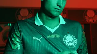 Imagem ilustrativa da imagem Palmeiras anuncia a contratação do meia uruguaio Emiliano Martínez: ‘Clube gigantesco’