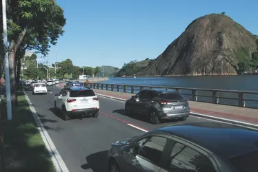 Imagem ilustrativa da imagem 49 motoristas flagrados todo dia sem carteira de habilitação