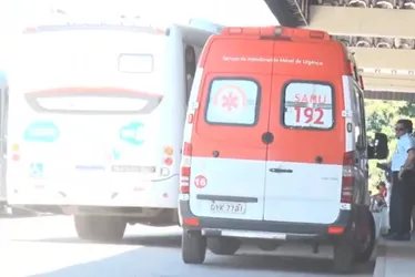 Imagem ilustrativa da imagem Acidente entre três ônibus deixa cinco feridos no Terminal de Laranjeiras
