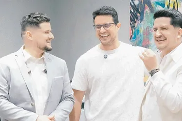 Imagem ilustrativa da imagem André e Felipe lançam a música “Olha Ele” com Deive Leonardo