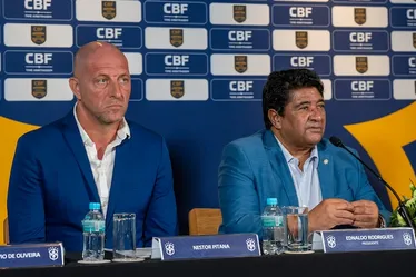 Imagem ilustrativa da imagem CBF demite Seneme, reestrutura arbitragem e cria comitê internacional