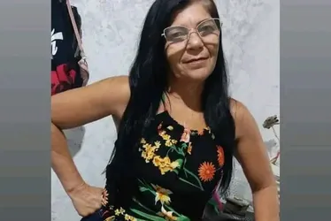 Imagem ilustrativa da imagem Carro em alta velocidade atropela e mata mulher em Caruaru; COM VÍDEO