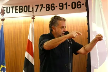 Imagem ilustrativa da imagem Casares enfrenta protesto em reunião e desconfiança sobre metas fiscais planejadas pelo São Paulo