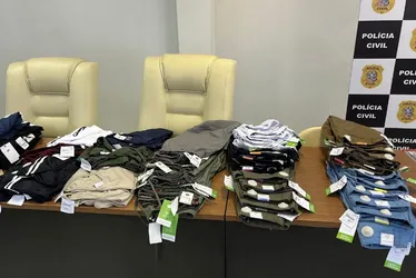 Imagem ilustrativa da imagem Chilenos são presos suspeitos de furtar meio milhão de reais em shoppings do ES