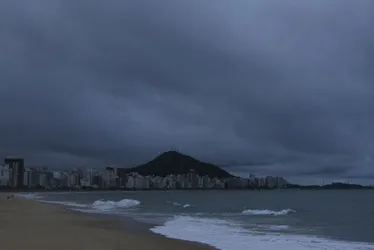 Imagem ilustrativa da imagem Chuva no ES? Veja a previsão do tempo para este final de semana