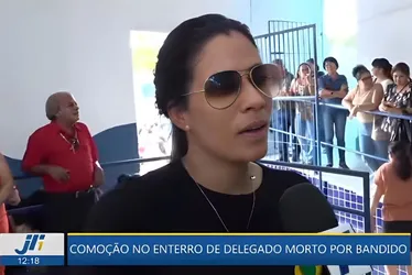 Imagem ilustrativa da imagem Delegado assassinado em São Paulo é homenageado por multidão em Pernambuco