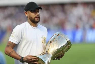 Imagem ilustrativa da imagem Entenda o que falta para retorno de Neymar ser anunciado pelo Santos