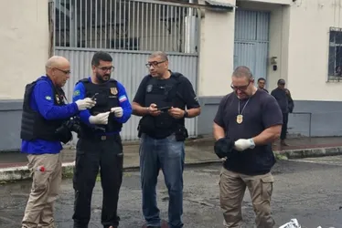 Imagem ilustrativa da imagem Homem é morto a facadas após jogo de sinuca em Vitória