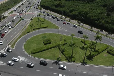 Imagem ilustrativa da imagem Investimento de R$ 77,5 milhões: mergulhão em Camburi deve ser concluído em 2027
