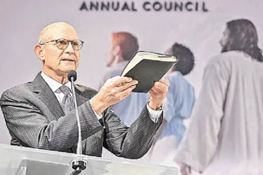 Imagem ilustrativa da imagem Líder mundial da Igreja Adventista em Vitória