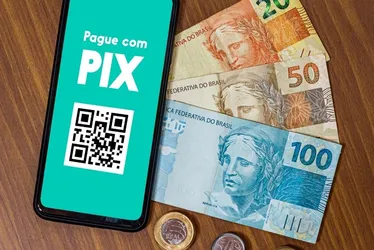 Imagem ilustrativa da imagem Lula publica MP que amplia sigilo do Pix e que proíbe cobrança de taxa