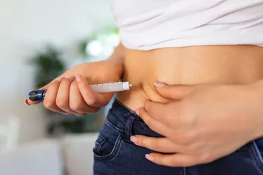 Imagem ilustrativa da imagem Ministério da Saúde estuda dar remédio de graça contra a obesidade ainda este ano